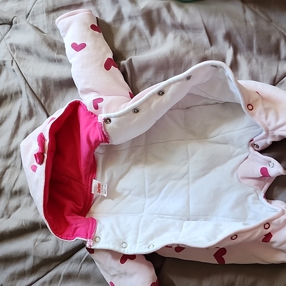 Pink winter jacket - Picture 3 of 3